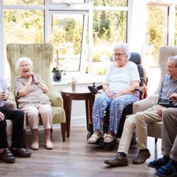 Finding the right retirement residence for your parents 
